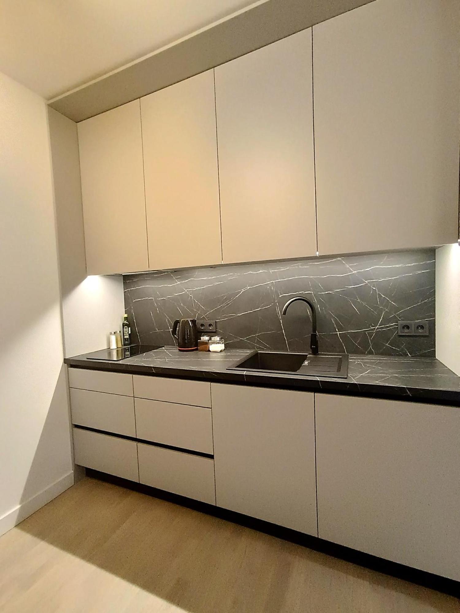 One Bedroom In Old Town Apartment
